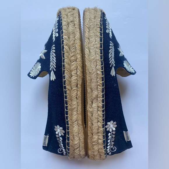 Soludos Ibiza Boho Floral Embroidered Espadrilles Navy Blue Size 9 - Picture 6 of 12